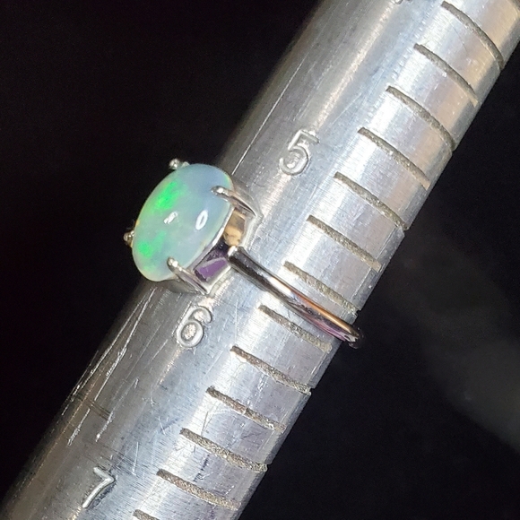 Beautiful Genuine Ethiopian Opal & Sterling Silver Ring - Picture 6 of 10